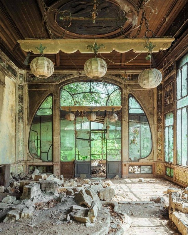 Abandoned Treasures (38 pics)