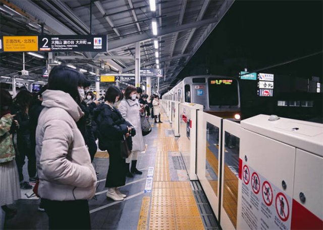 Unforeseen Japanese Customs (22 pics)