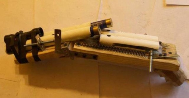 Unusual And Weird Weapons (60 pics)