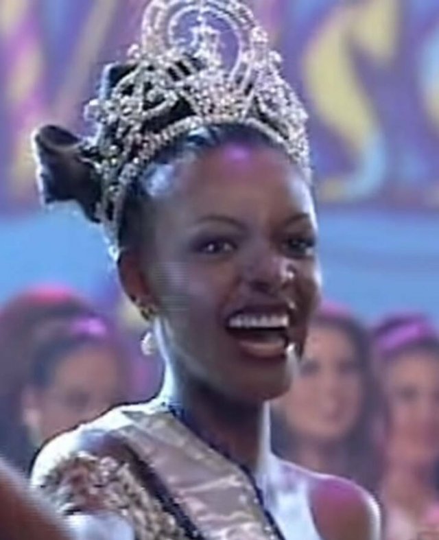 Miss Universe Winners In Different Years (27 pics)