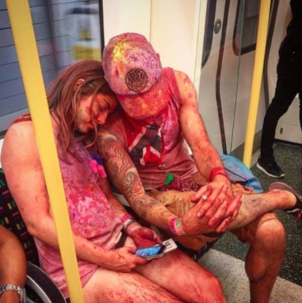 Weird People On Public Transport (31 pics)