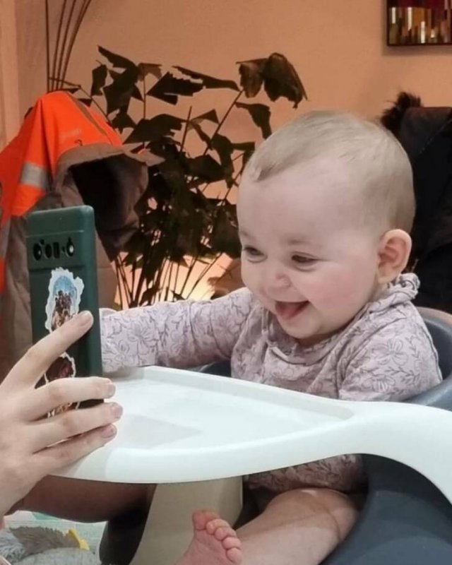 People Share Their Cute Family Photos (22 pics) People Share Their Cute Family Photos (22 pics)