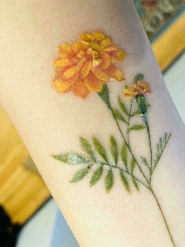 Unexpected Matches With Tattoos (35 pics) Unexpected Matches With Tattoos (35 pics)