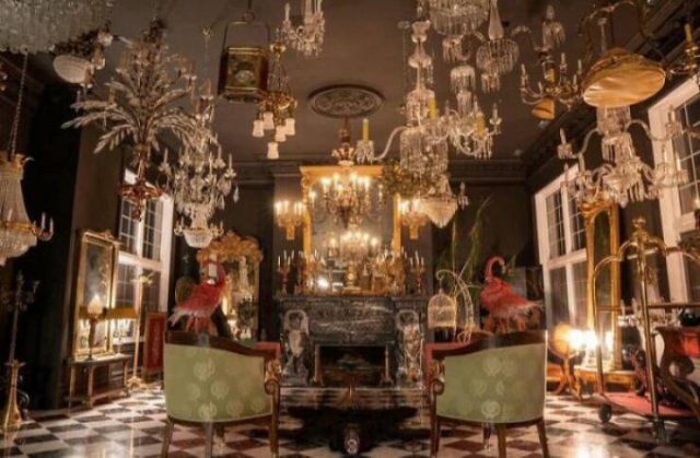 Weird Interiors (39 pics)