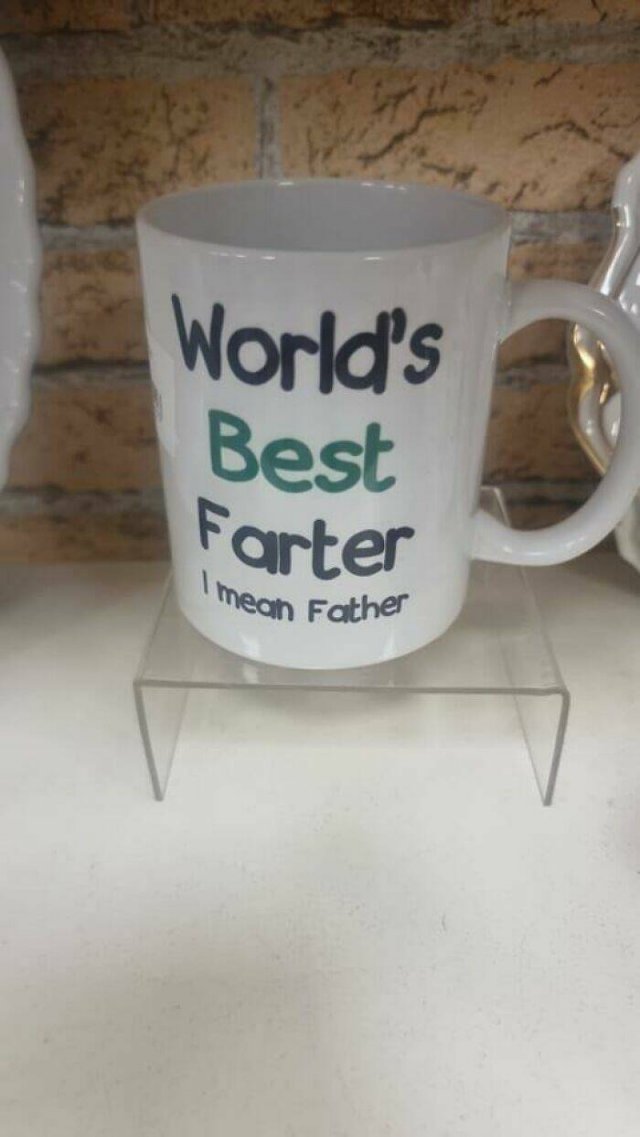 Odd Finds In Charity Shops (40 pics) Odd Finds In Charity Shops (40 pics)