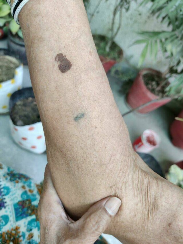 Unexpected Matches With Tattoos (35 pics) Unexpected Matches With Tattoos (35 pics)