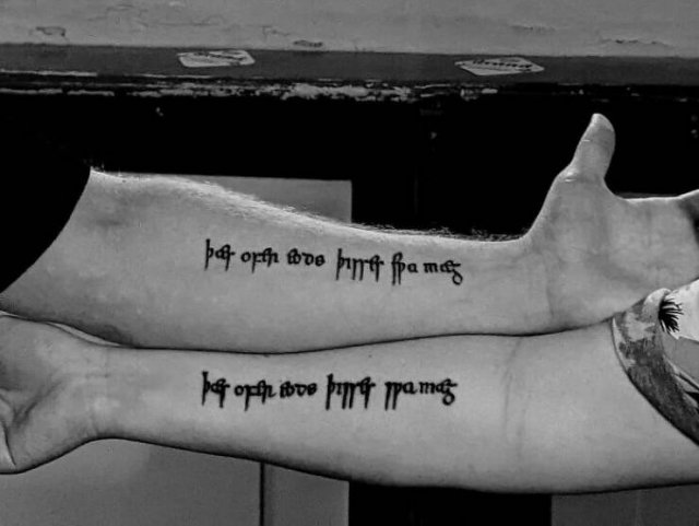 Unexpected Matches With Tattoos (35 pics)
