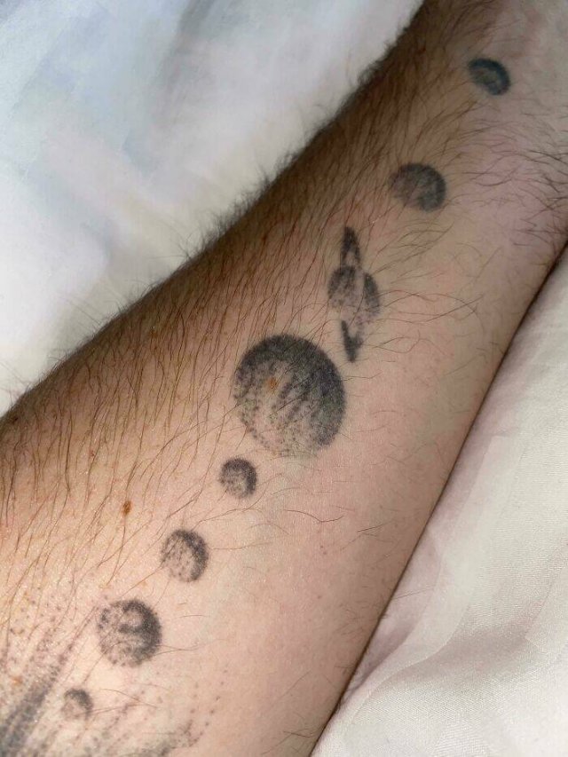 Unexpected Matches With Tattoos (35 pics) Unexpected Matches With Tattoos (35 pics)