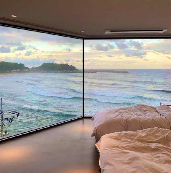 Amazing Houses And Interiors (31 pics)