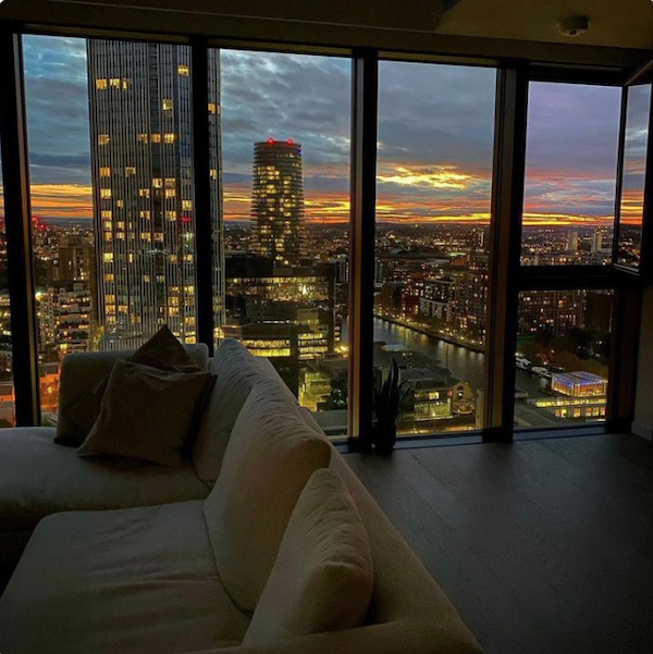 Amazing Houses And Interiors (31 pics)