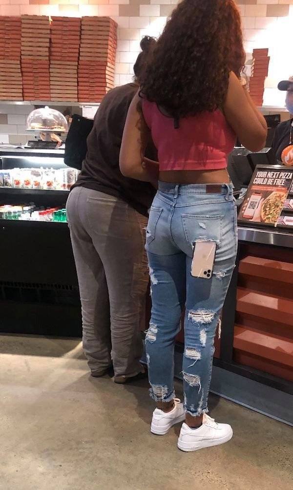 Odd Fashion (32 pics)