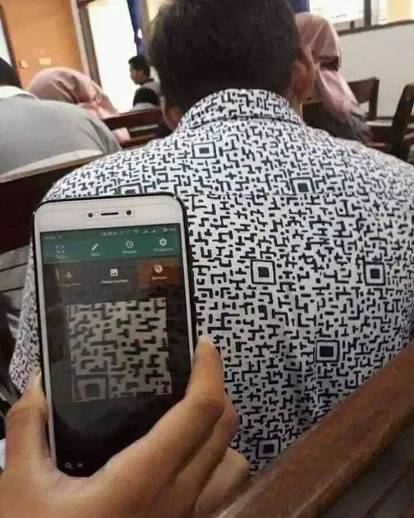 Odd Fashion (32 pics)
