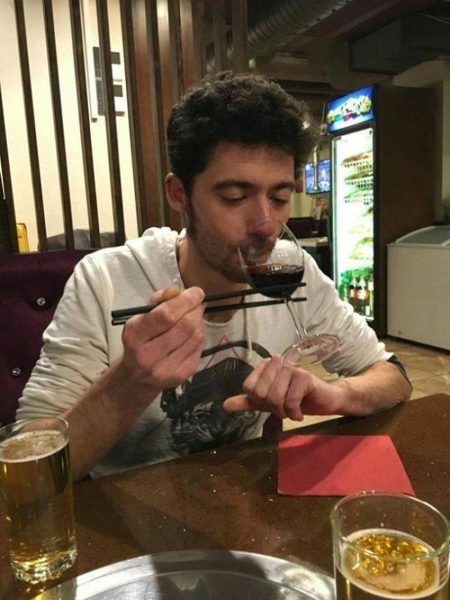 What Is Going On Here? (50 pics)