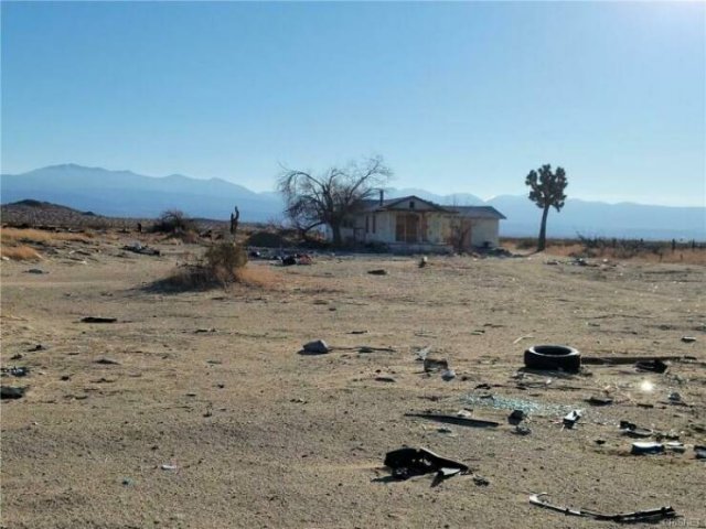 Weird Property Listings (29 pics)