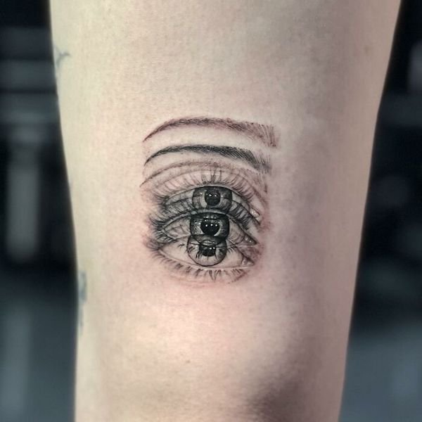 Odd ''Moving'' Tattoos (32 pics)