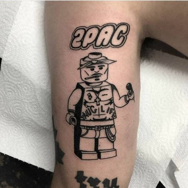 Strange Tattoos (24 pics)
