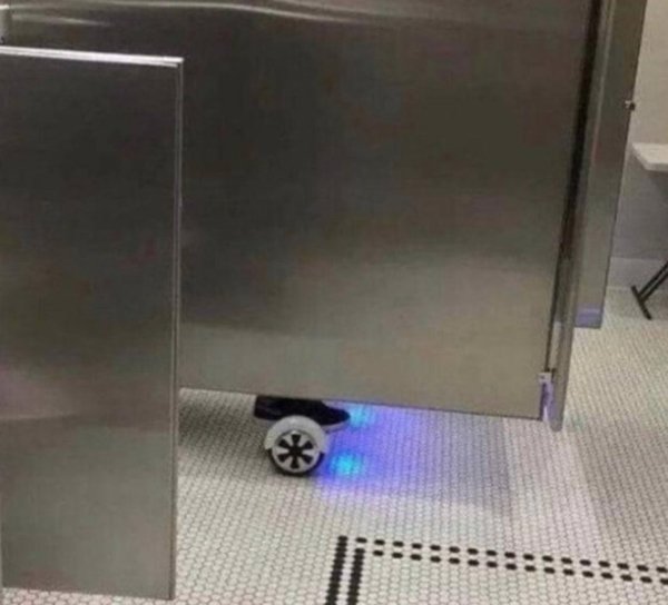 What Is Going On Here? (30 pics)