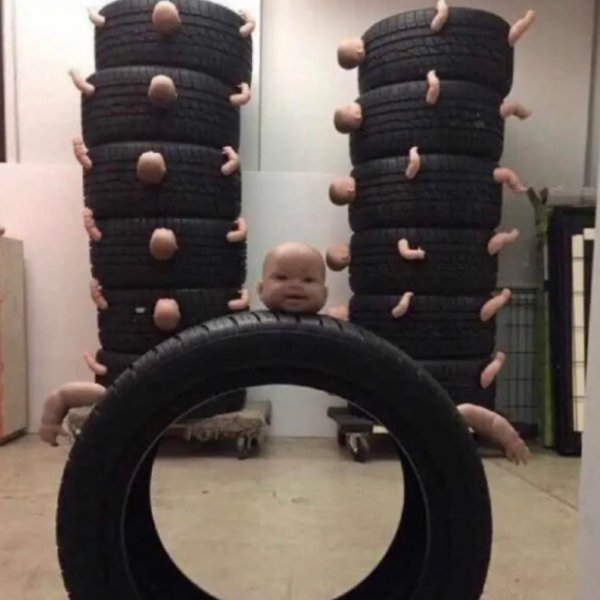 What Is Going On Here? (30 pics)