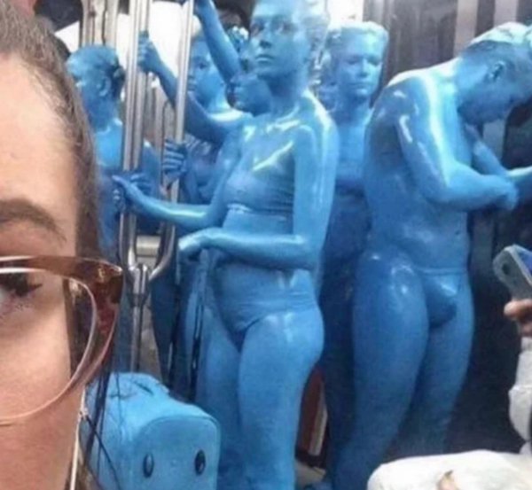 What Is Going On Here? (30 pics)