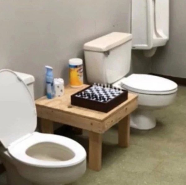 What Is Going On Here? (30 pics)