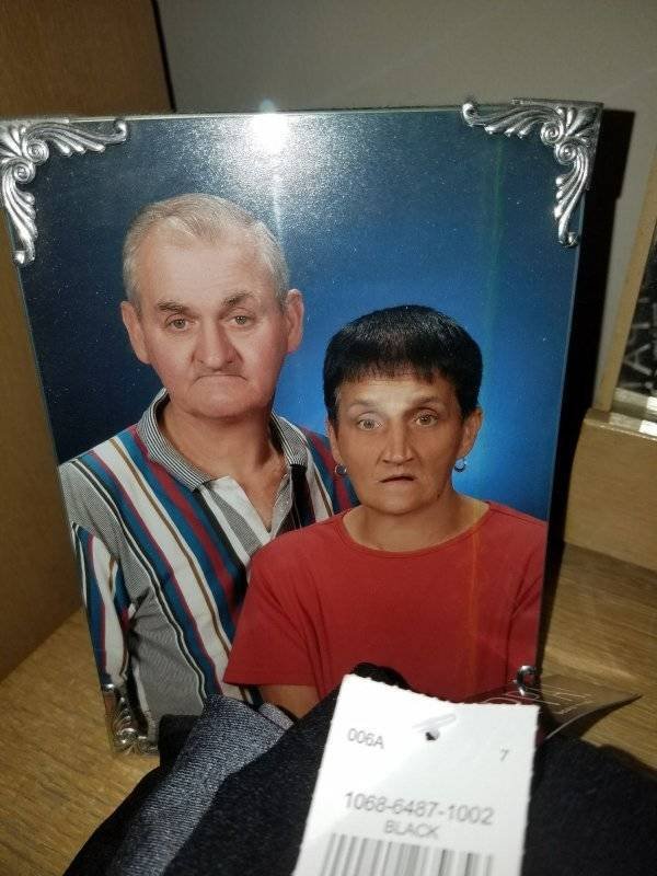 Weird Finds In Thrift Shops (53 pics)