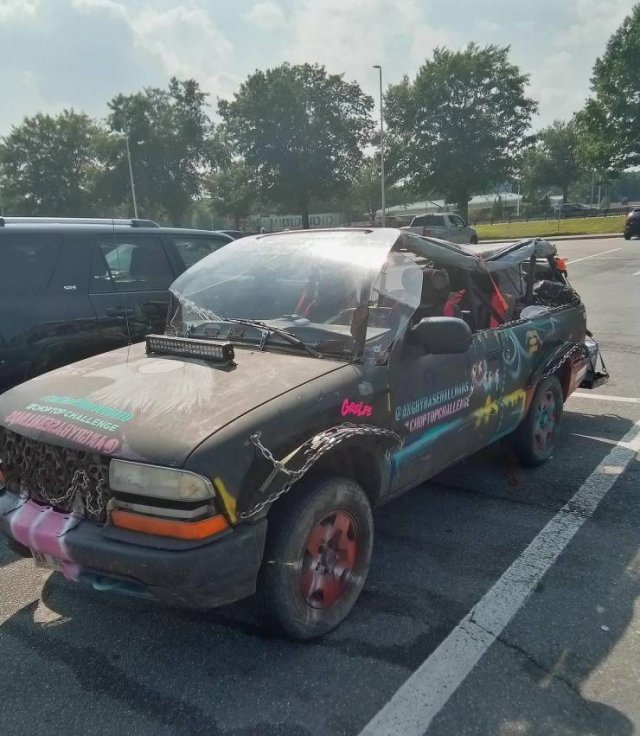 Crazy Cars (50 pics)
