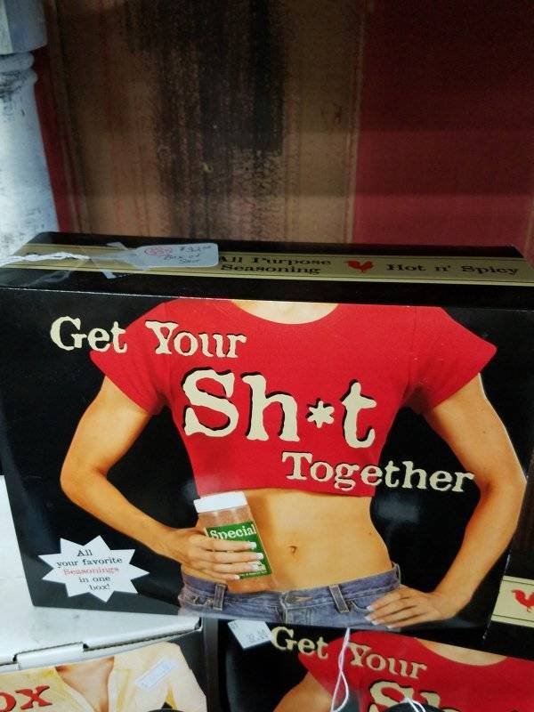 Weird Finds In Thrift Shops (53 pics)