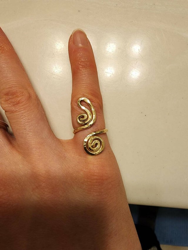Cool Finds In Thrift Shops (24 pics)