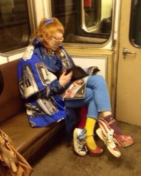 Strange People In The Subway (39 pics)