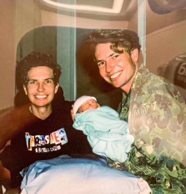 People Share Their Cool Family Photos (17 pics) People Share Their Cool Family Photos (17 pics)