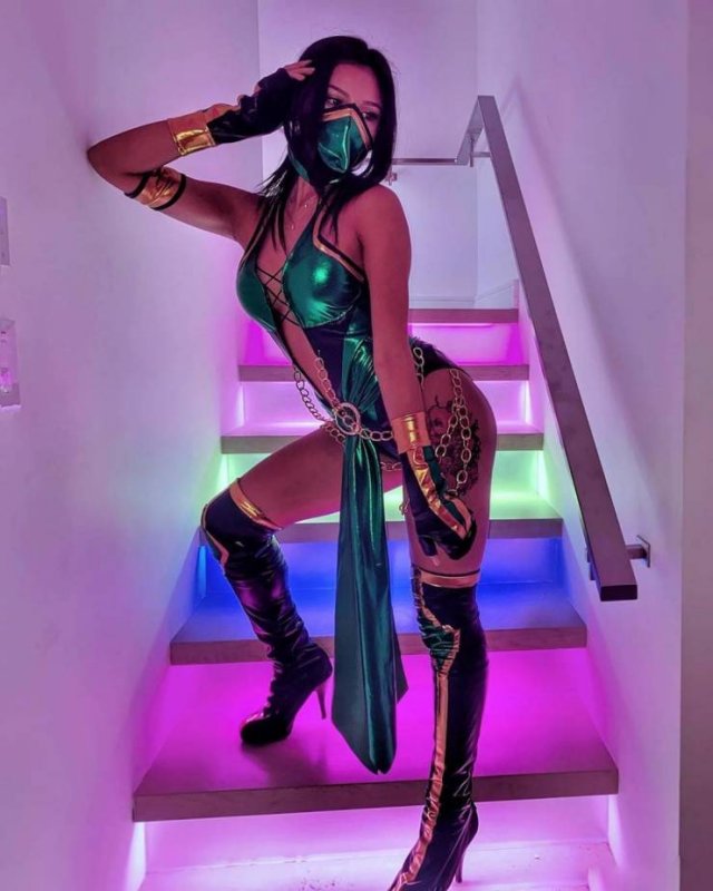 Cosplay Girls (55 pics)
