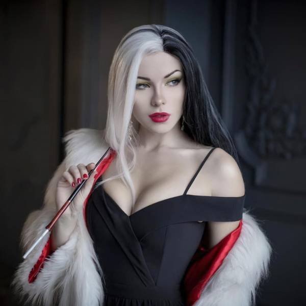 Cosplay Girls (55 pics)