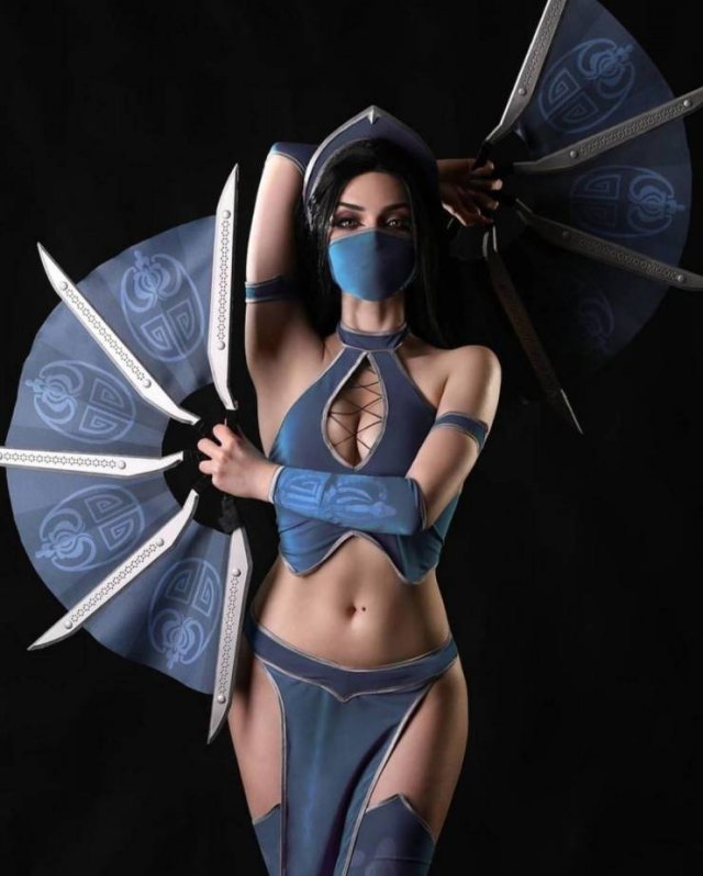 Cosplay Girls (55 pics)