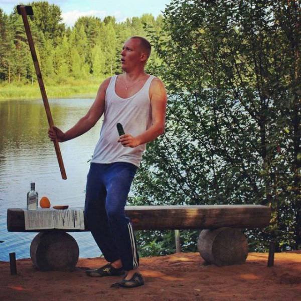 What Is Going On Here? (41 pics)