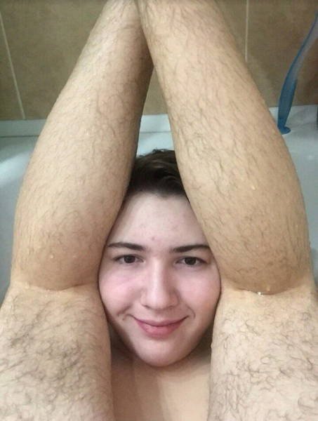 What Is Going On Here? (41 pics)