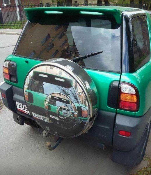 Unexpected Finds And Situations (59 pics)