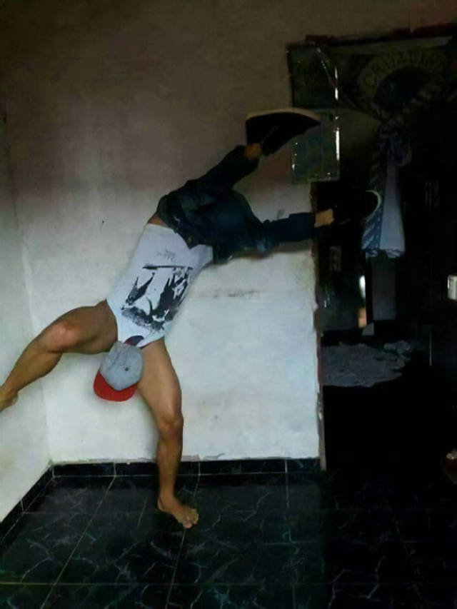 Unexpected Finds And Situations (59 pics)