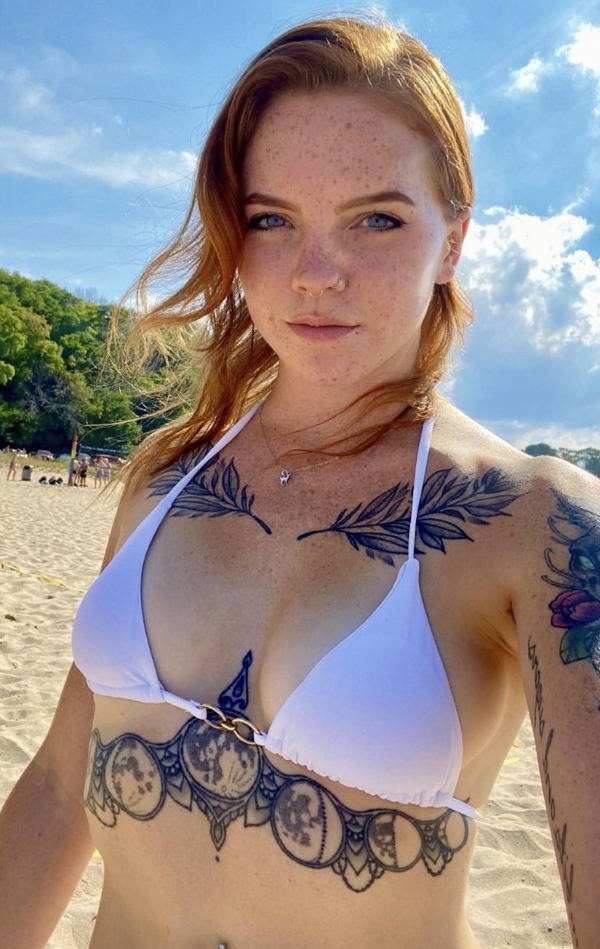 Tattooed Girls (45 pics)
