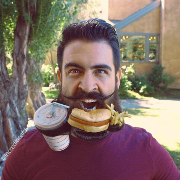 Odd Beards (22 pics)