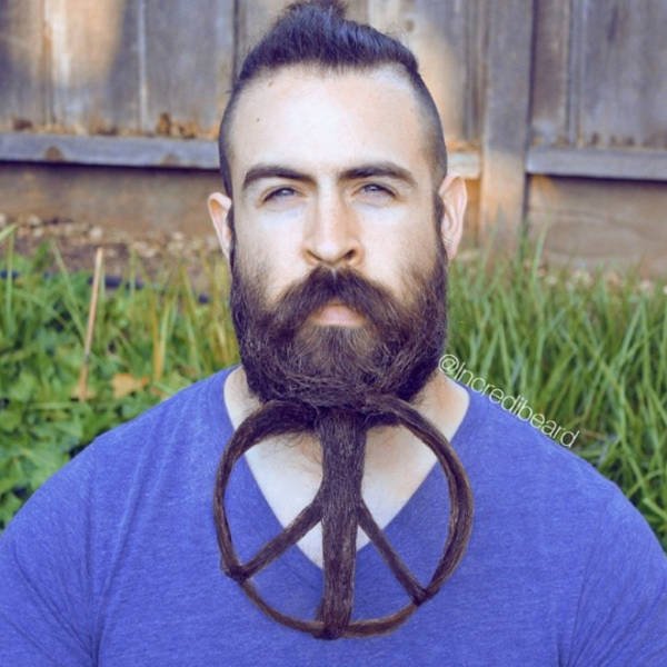 Odd Beards (22 pics)