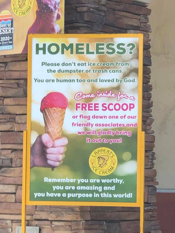 People Share Positive Stories (27 pics)