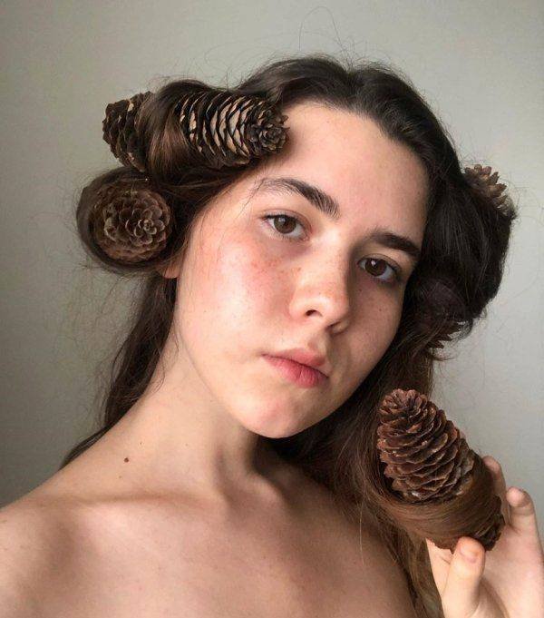 What Is Going On Here? (54 pics)
