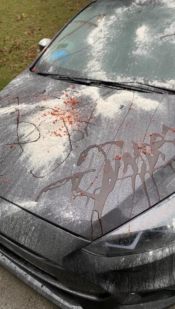 Annoying Situations (16 pics)
