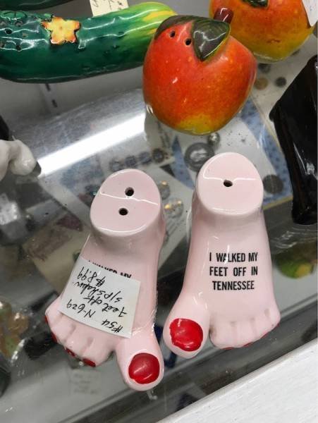 Unusual Finds In Thrift Shops (51 pics)
