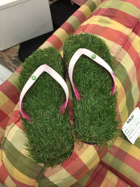 Unusual Finds In Thrift Shops (51 pics)