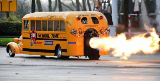 Cool Cars For Zombie Apocalypse (45 pics)