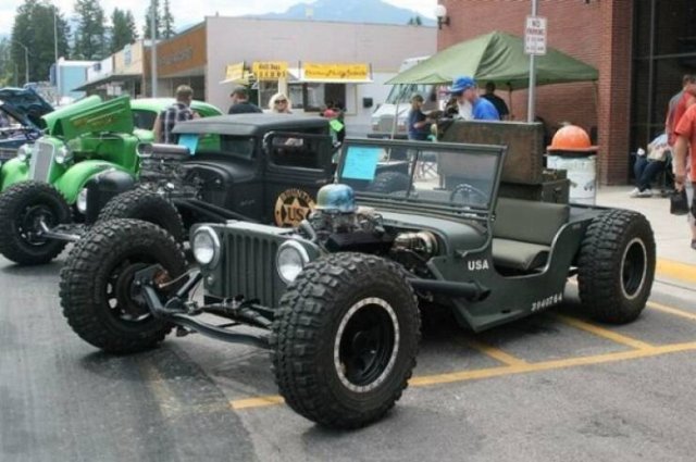 Cool Cars For Zombie Apocalypse (45 pics)