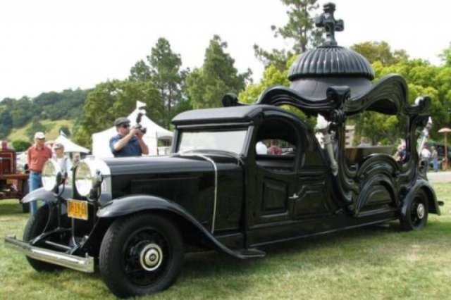 Cool Cars For Zombie Apocalypse (45 pics)