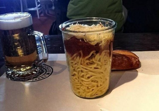 Weird Food Serving (44 pics)