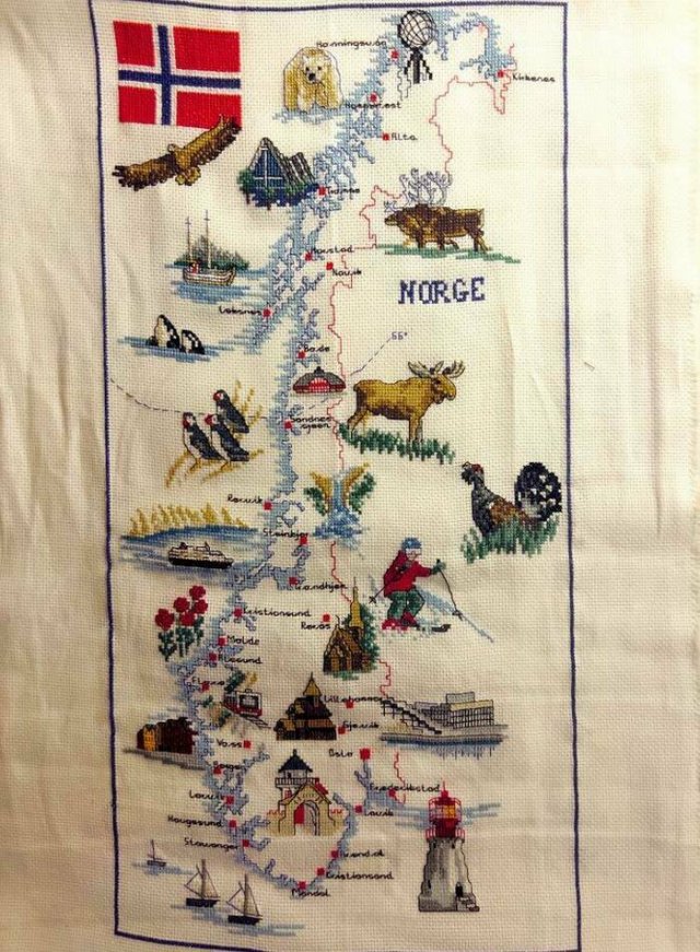 A Little Bit About Norway (44 pics)